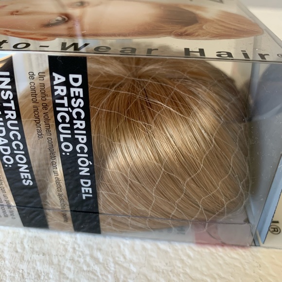 Revlon ballerina clip in bun - Picture 3 of 6